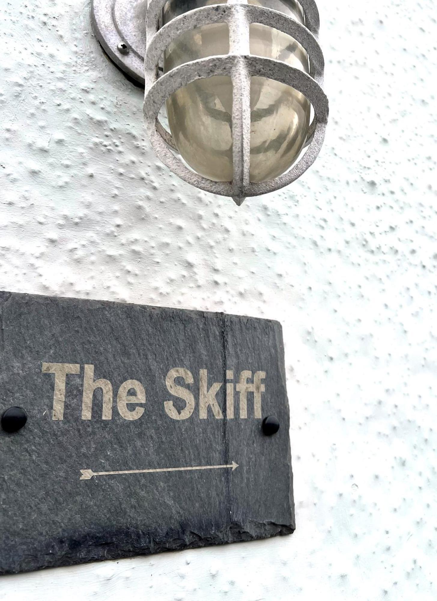 The Skiff Діл Екстер'єр фото